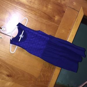 Old Navy girls blue dress w/eyelet design size 6-7